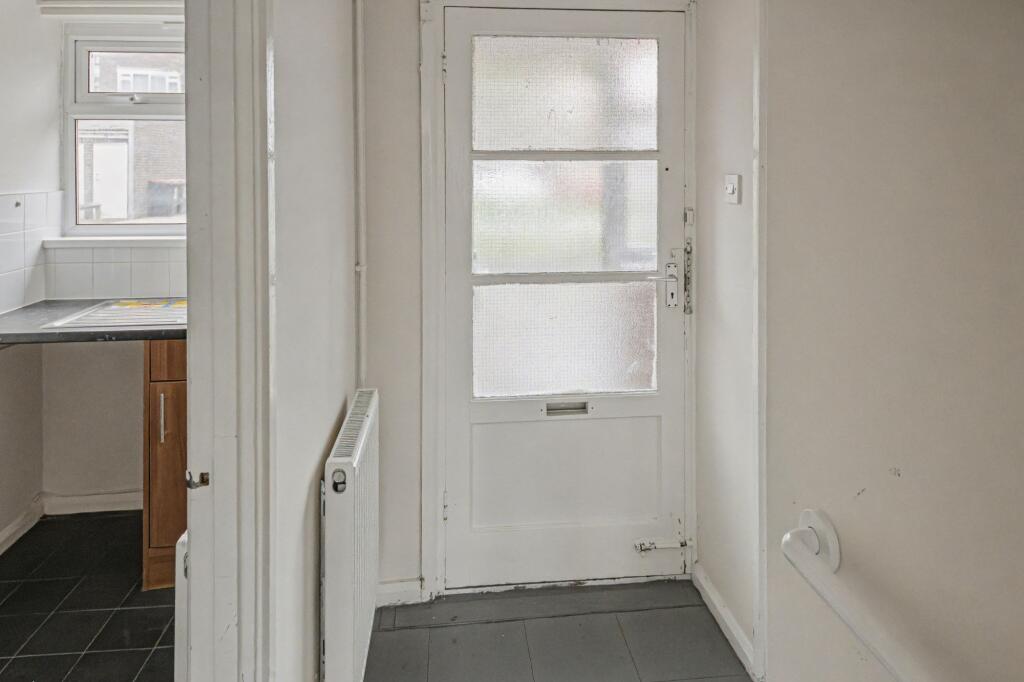 Additional image 2 of 61 Wellington Flats, Salthouse Lane, Yeovil, Somerset, BA20 1TY