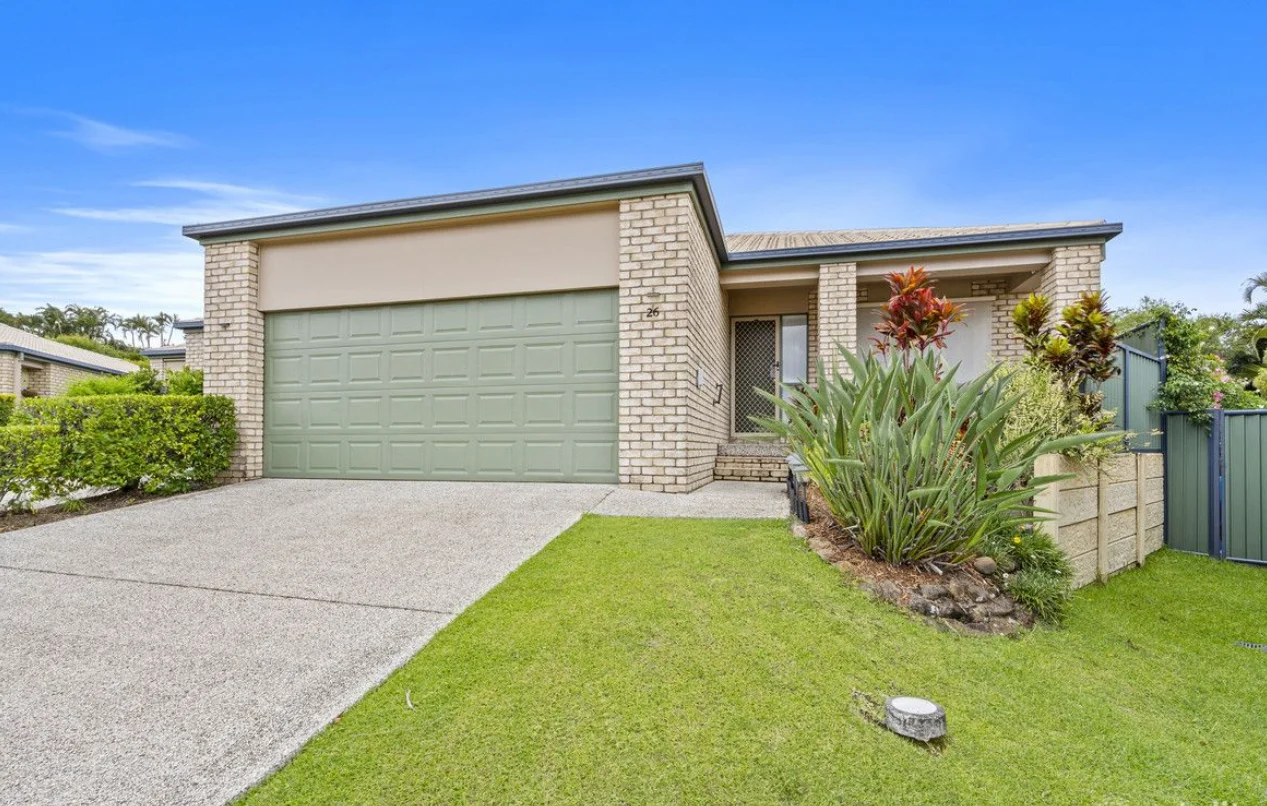 26/1 Archipelago Street, Pacific Pines QLD 4211