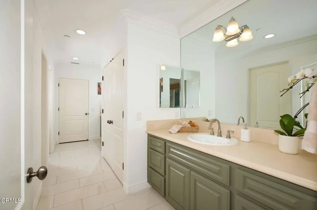 Additional image 103 of 1336 Sugar Loaf Drive, La Canada Flintridge, CA 91011