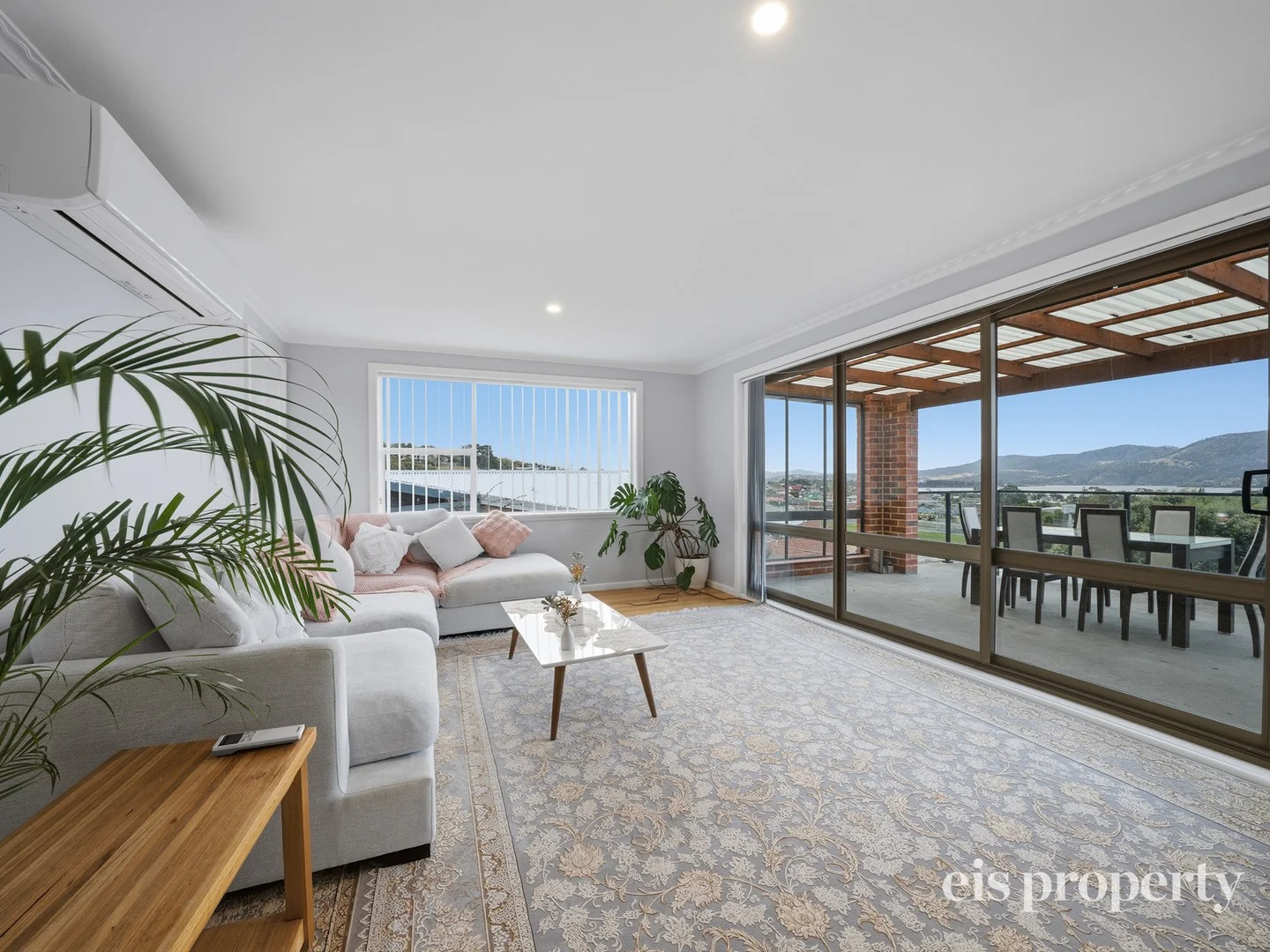 6 Kingswood Crescent, Berriedale TAS 7011