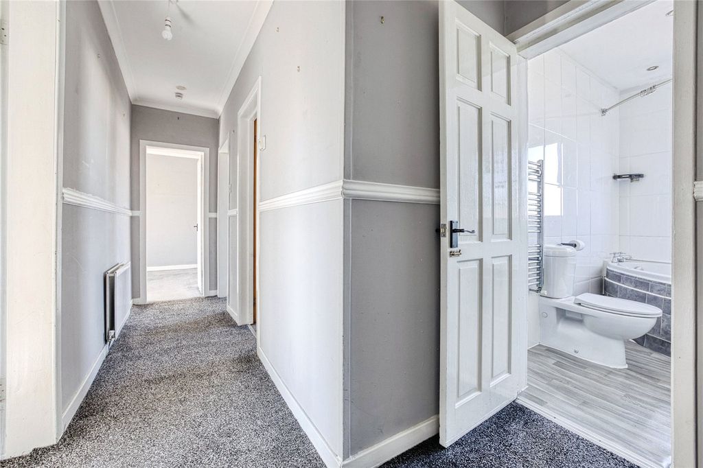 Additional image 10 of 2 bed flat for saleSilverhills, Rosneath, Helensburgh, Argyll And Bute G84