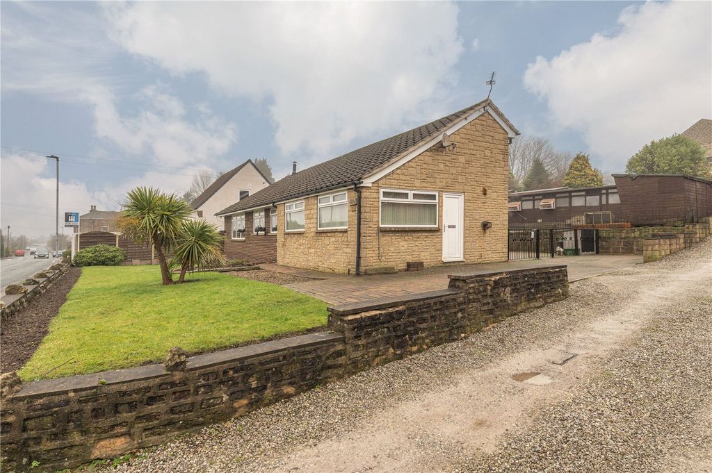 Additional image 5 of 3 bed bungalow for saleWhite Lee Road, Batley, West Yorkshire WF17