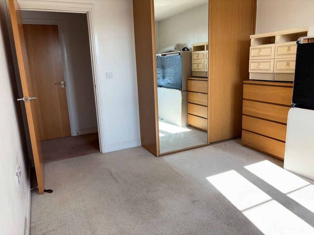 Additional image 7 of 1 bed flat for saleFlat 29 Metro Apartments, 101 Goldsworth Road, Woking, Surrey GU21
