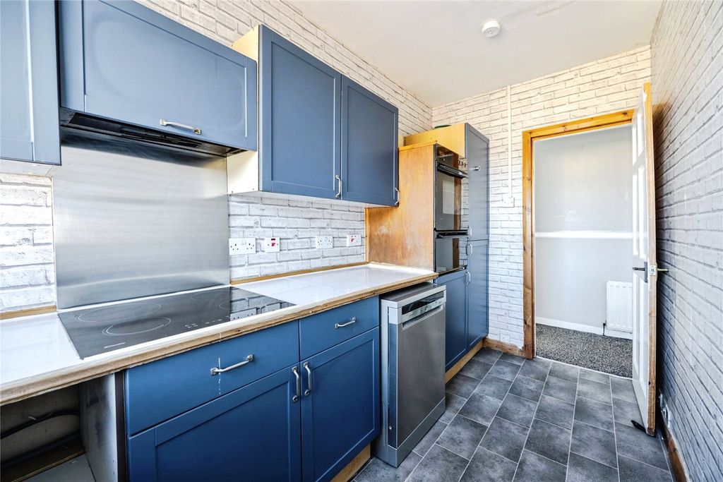 Additional image 8 of 2 bed flat for saleSilverhills, Rosneath, Helensburgh, Argyll And Bute G84