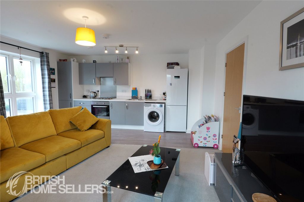 Additional image 3 of 2 bed flat for saleFurrow Crescent, Curbridge, Witney, Oxfordshire OX29