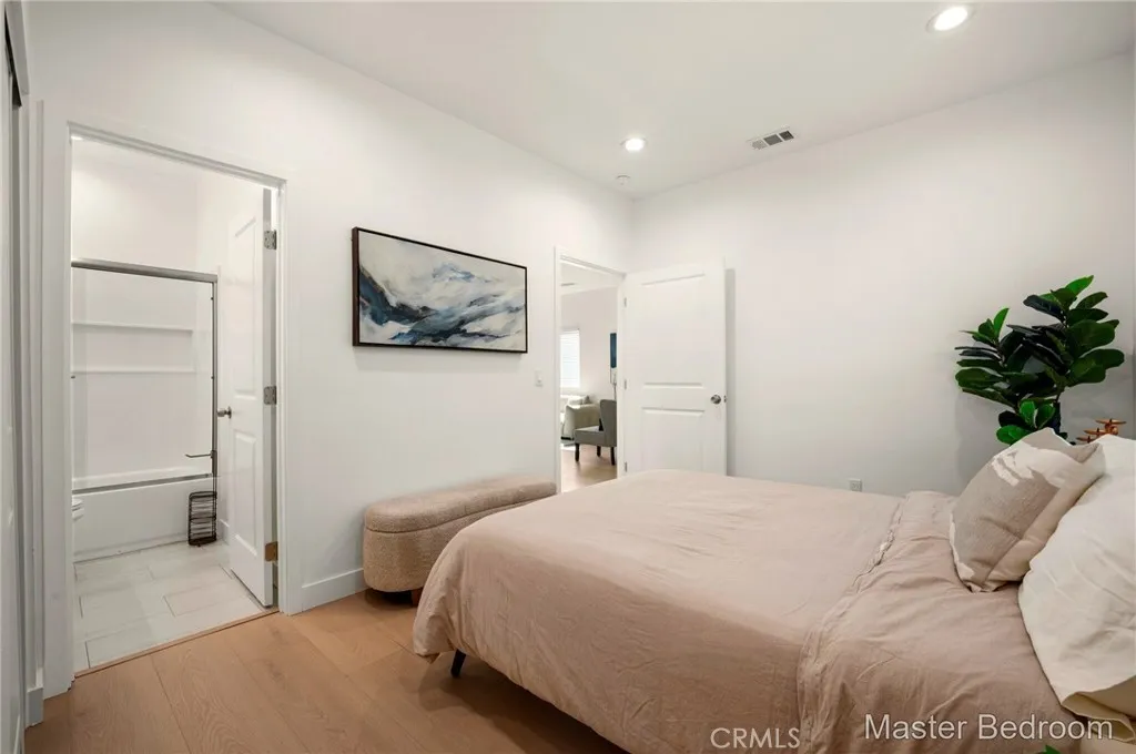 Additional image 12 of 1411 W 7th Street, Santa Ana, CA 92703