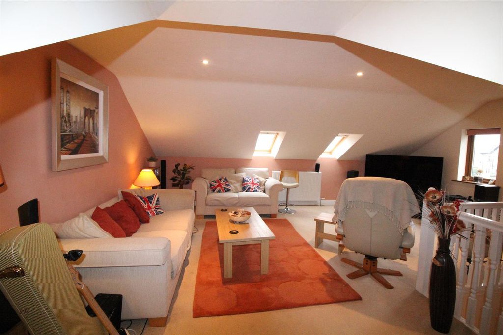 Additional image 11 of 3 bed flat for saleWillow Grove, Dodworth, Barnsley S75