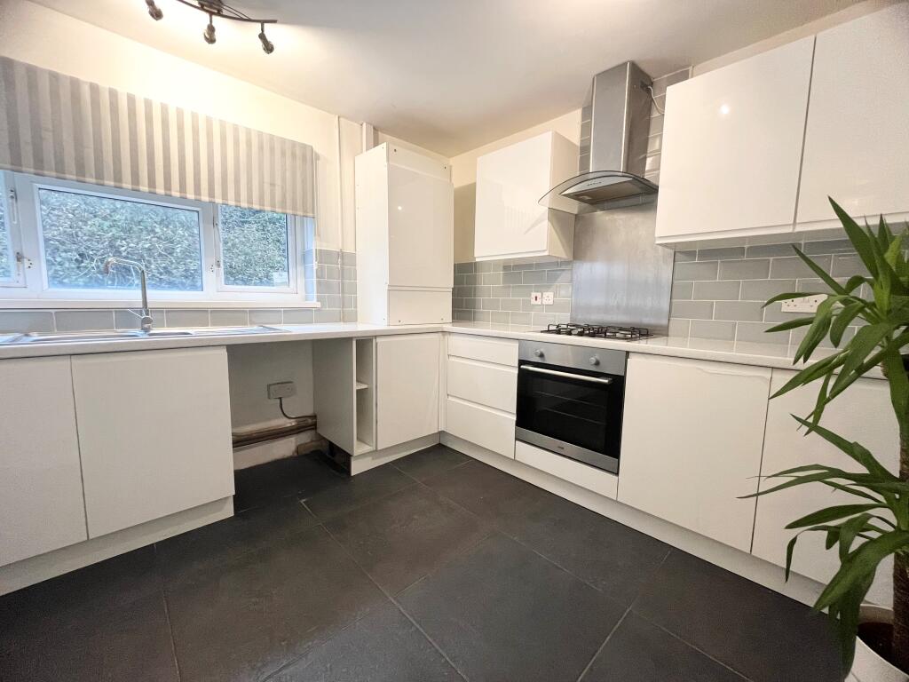 Lakefield Close, Acocks Green, B28 photo 2