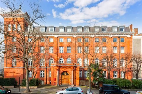 Thornbury Court, Chepstow Villas, London W11