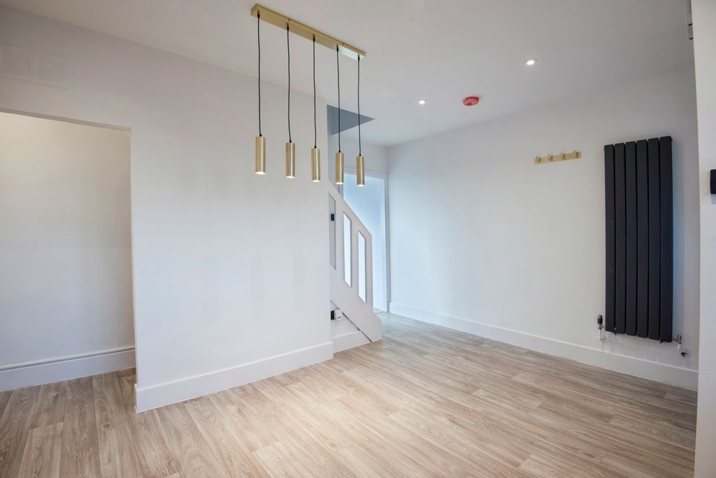 Additional image 5 of 2 bed maisonette for saleWestern Way, Letchworth Garden City SG6