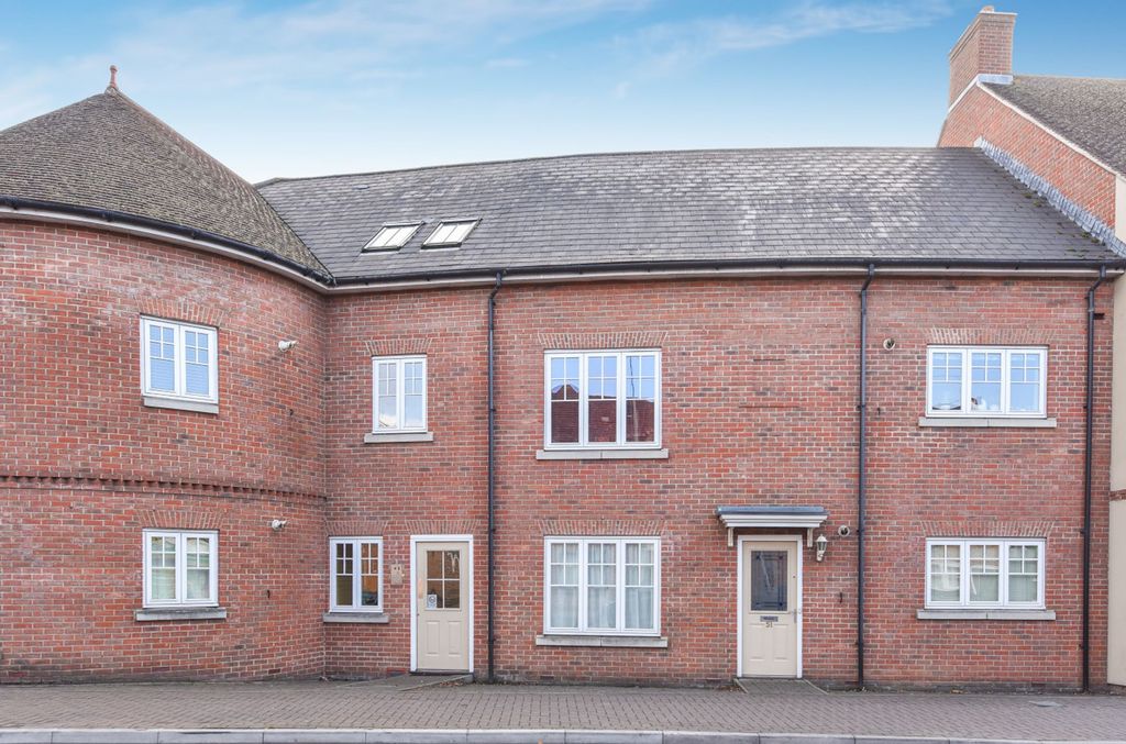 Additional image 11 of 2 bed flat for saleVineyard, Abingdon OX14