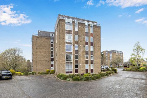 8U, Fair A Far, Cramond, Edinburgh EH4