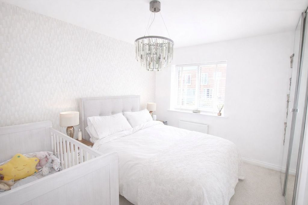 Additional image 10 of 3 bed semi-detached house for salePiebridge Way, Leeds LS12