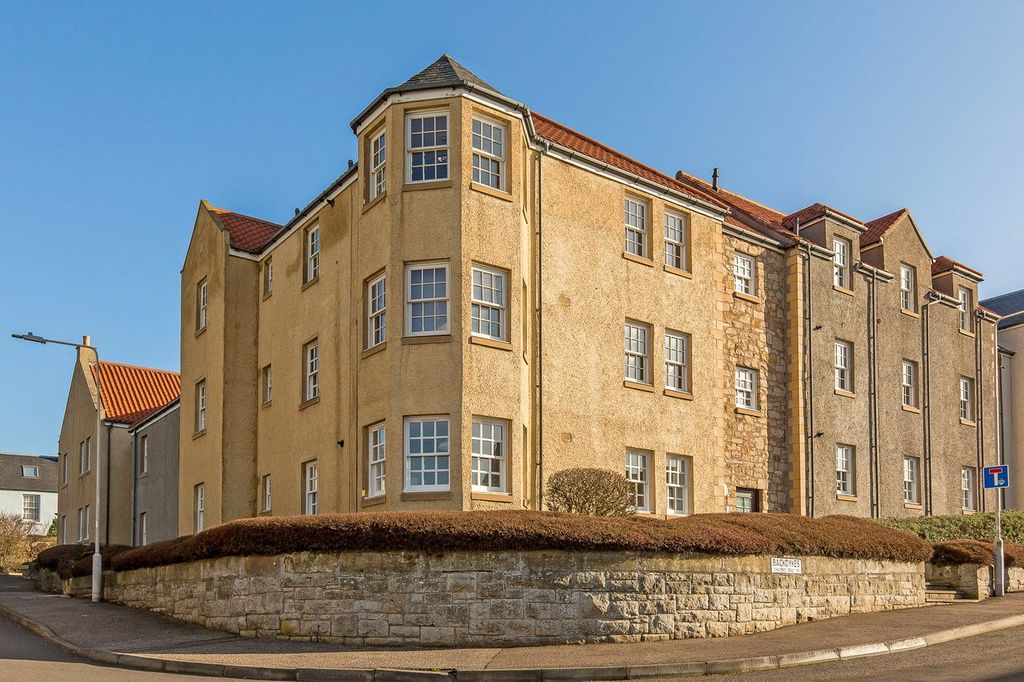 3 bed flat for saleChalmers Brae, Anstruther KY10