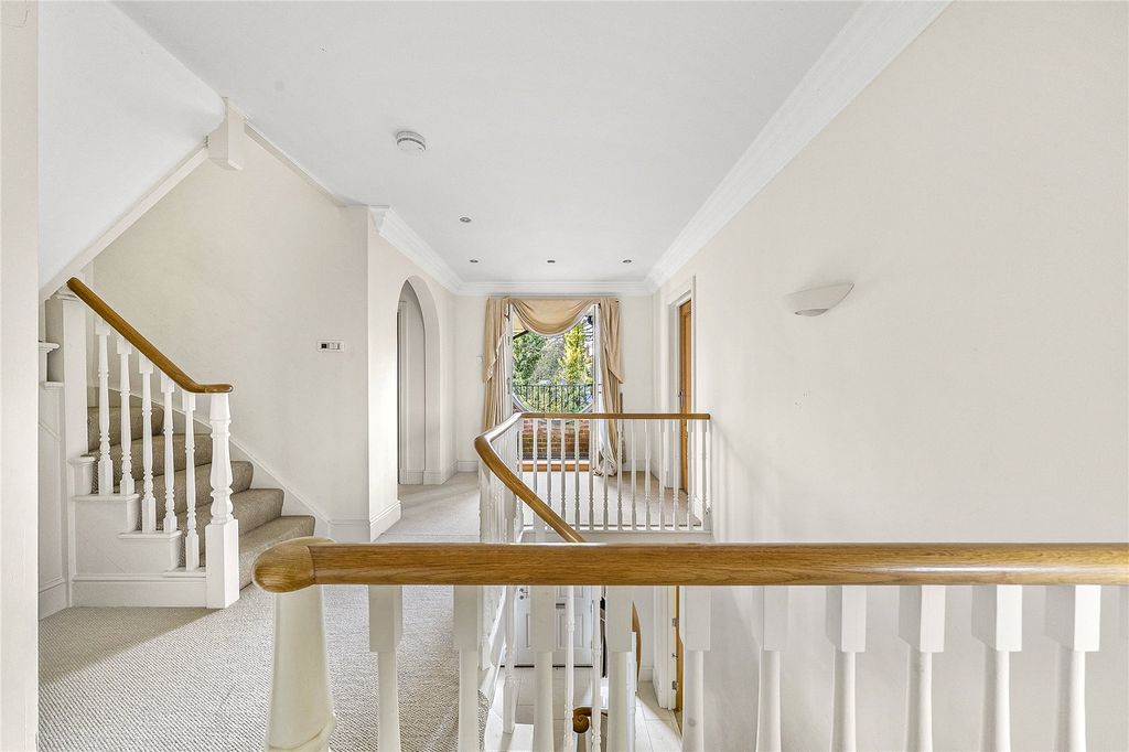 Additional image 19 of 5 bed detached house for saleQuinta Drive, Barnet EN5
