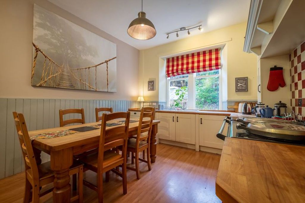 Additional image 9 of 6 bed country house for saleWoodlands Terrace, Grantown-On-Spey PH26