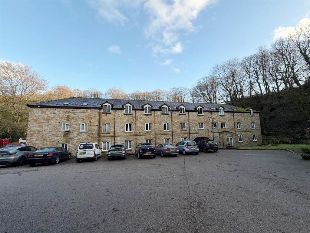 1 bed flat for saleSpringwood Hall, Oldham Road, Ashton-Under-Lyne OL7