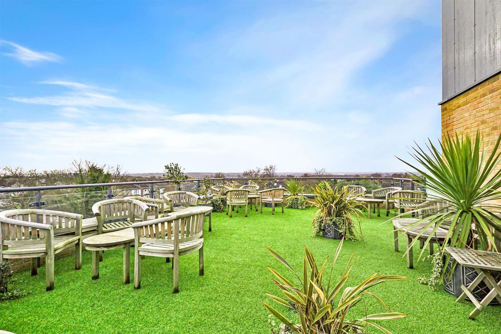 Additional image 4 of 1 bed flat for saleAlbion Road, Bexleyheath DA6