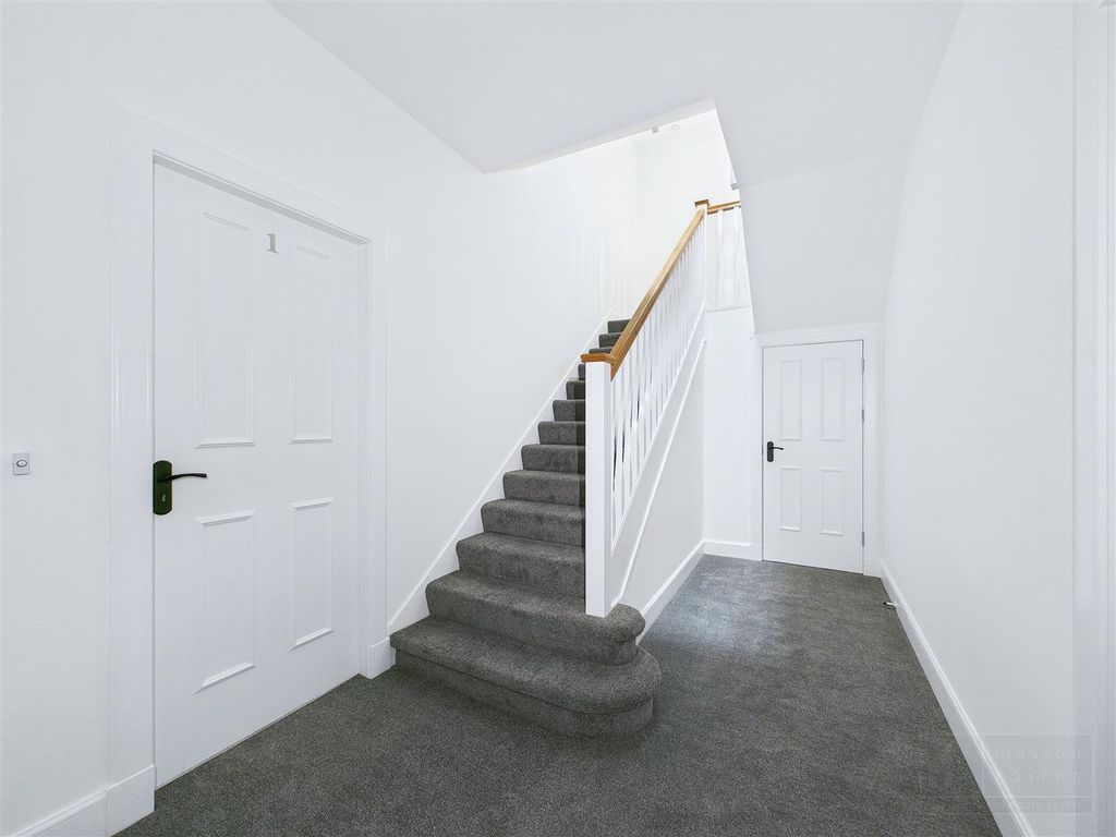 Additional image 14 of 2 bed flat for saleGarden Apartment 4, Stonefield House, The Square, Grantown On Spey PH26