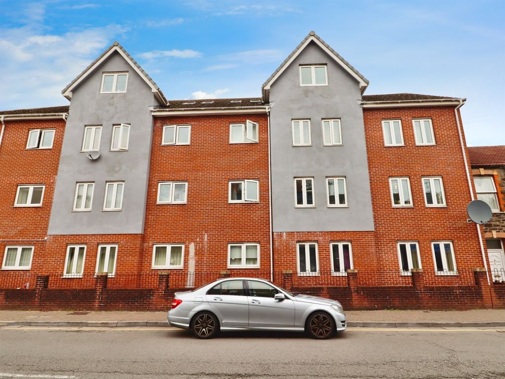 1 bed flat for saleBroadway, Cardiff CF24