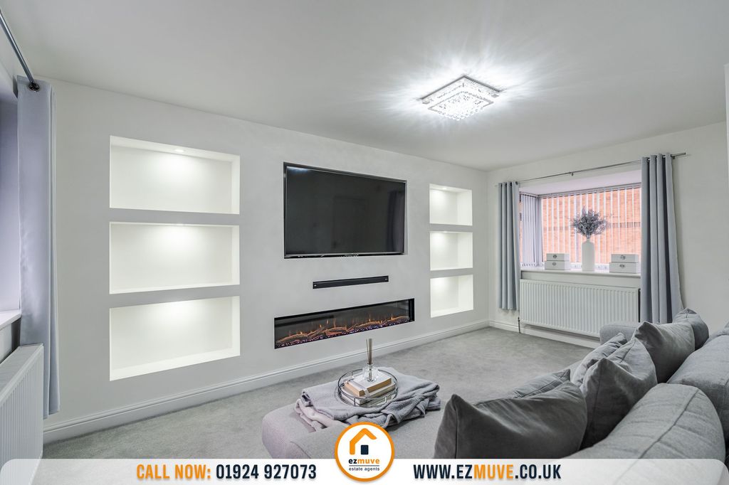 Additional image 2 of 3 bed detached house for salePlover Drive, Batley WF17