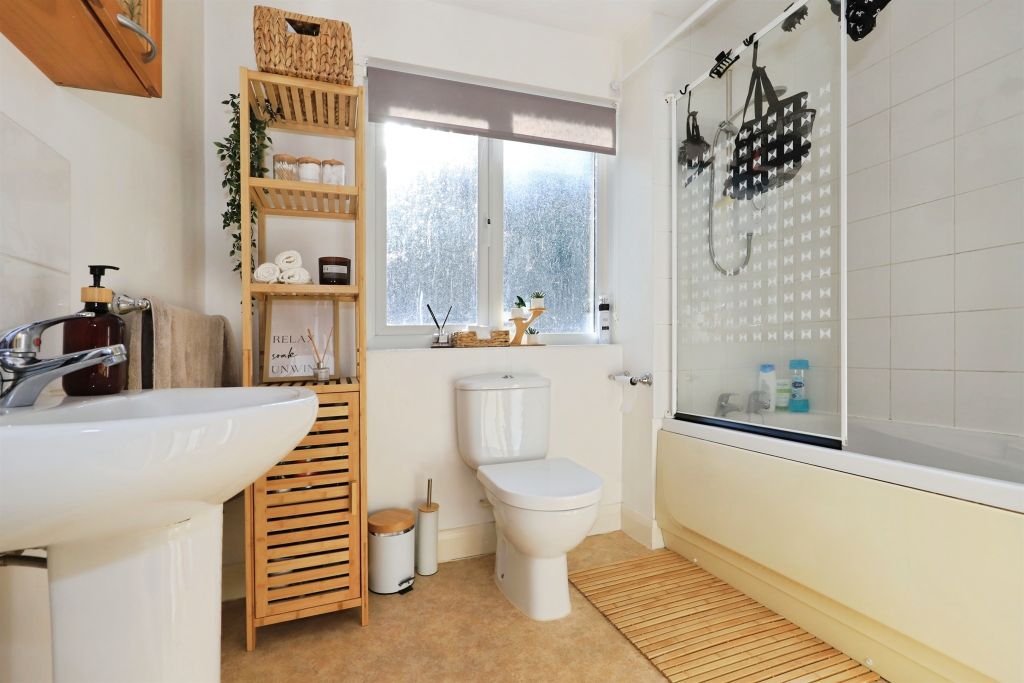 Additional image 13 of 2 bed flat for salePark Lane, Kidderminster DY11