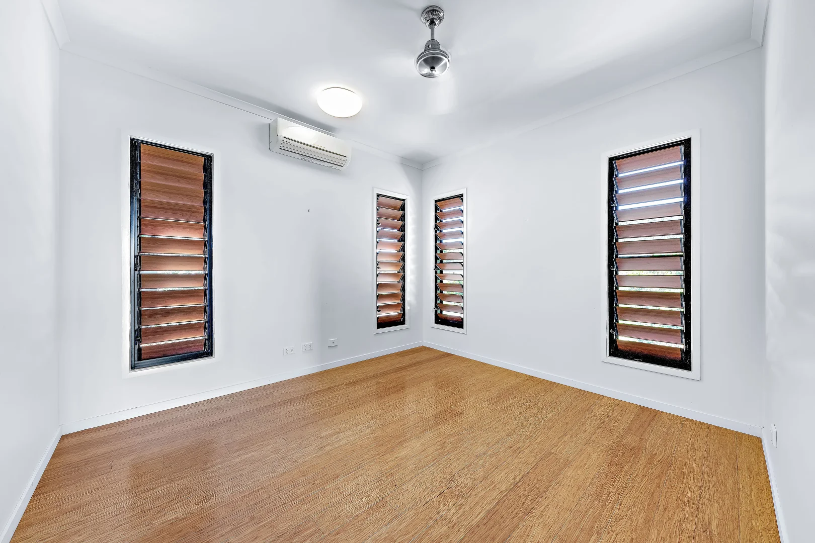 Additional image 29 of 13 Beth Court, Cannonvale QLD 4802