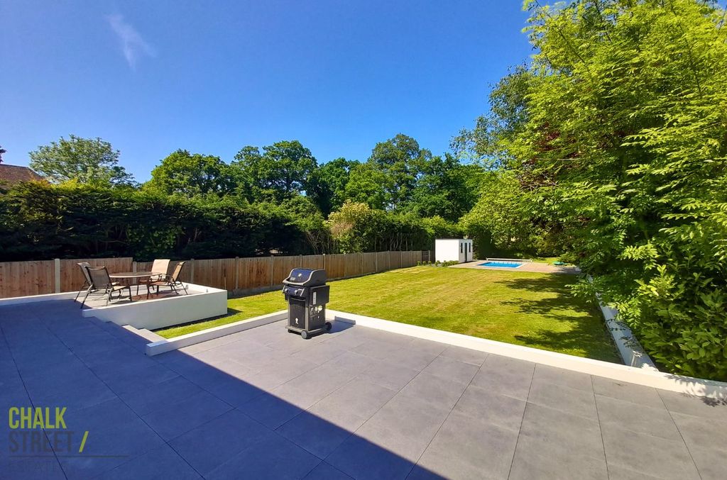Additional image 31 of 5 bed detached house for saleWoodlands Avenue, Emerson Park RM11