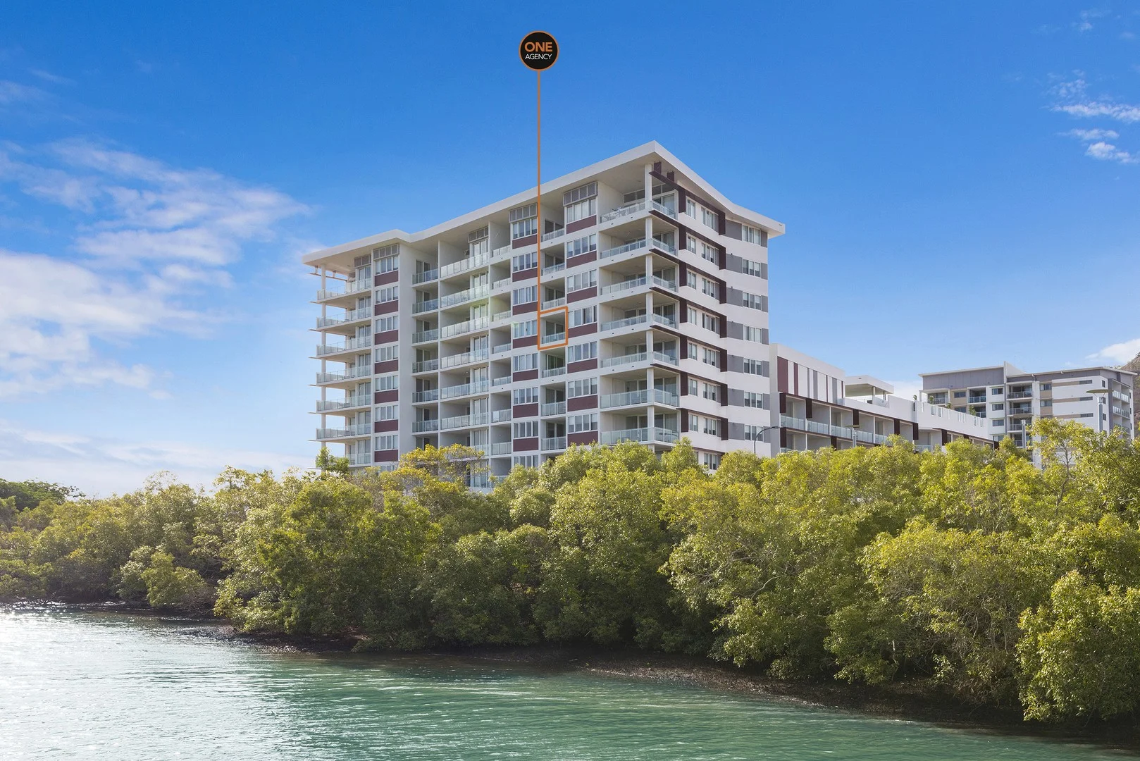 57/2-4 Kingsway Place, Townsville City QLD 4810