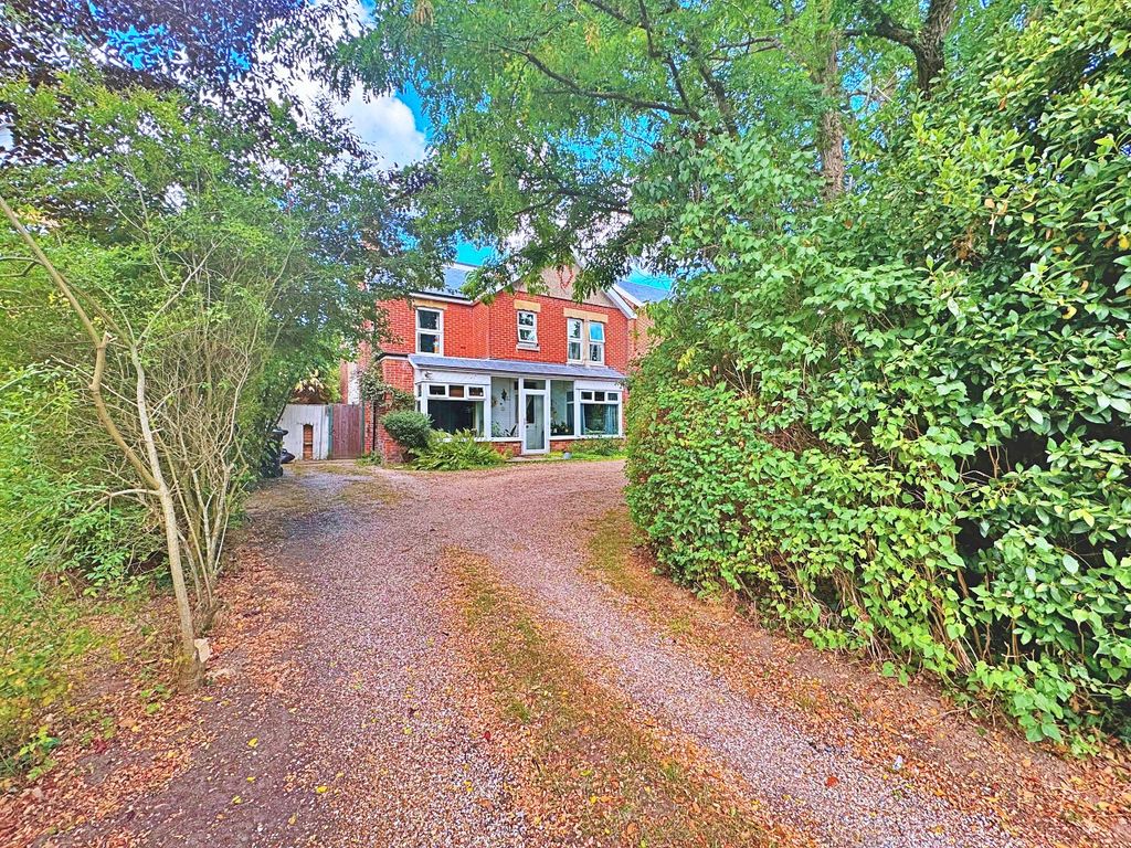 Additional image 3 of 6 bed detached house for saleStein Road, Southbourne, Emsworth PO10