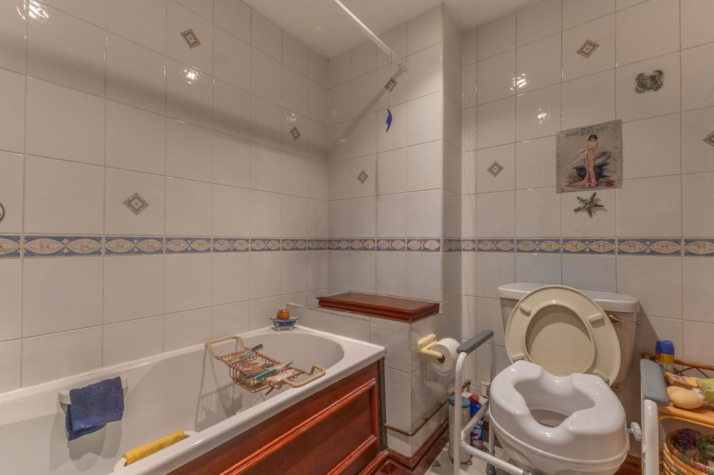 Additional image 10 of 2 bed maisonette for sale12 Strickland Court, Kendal LA9