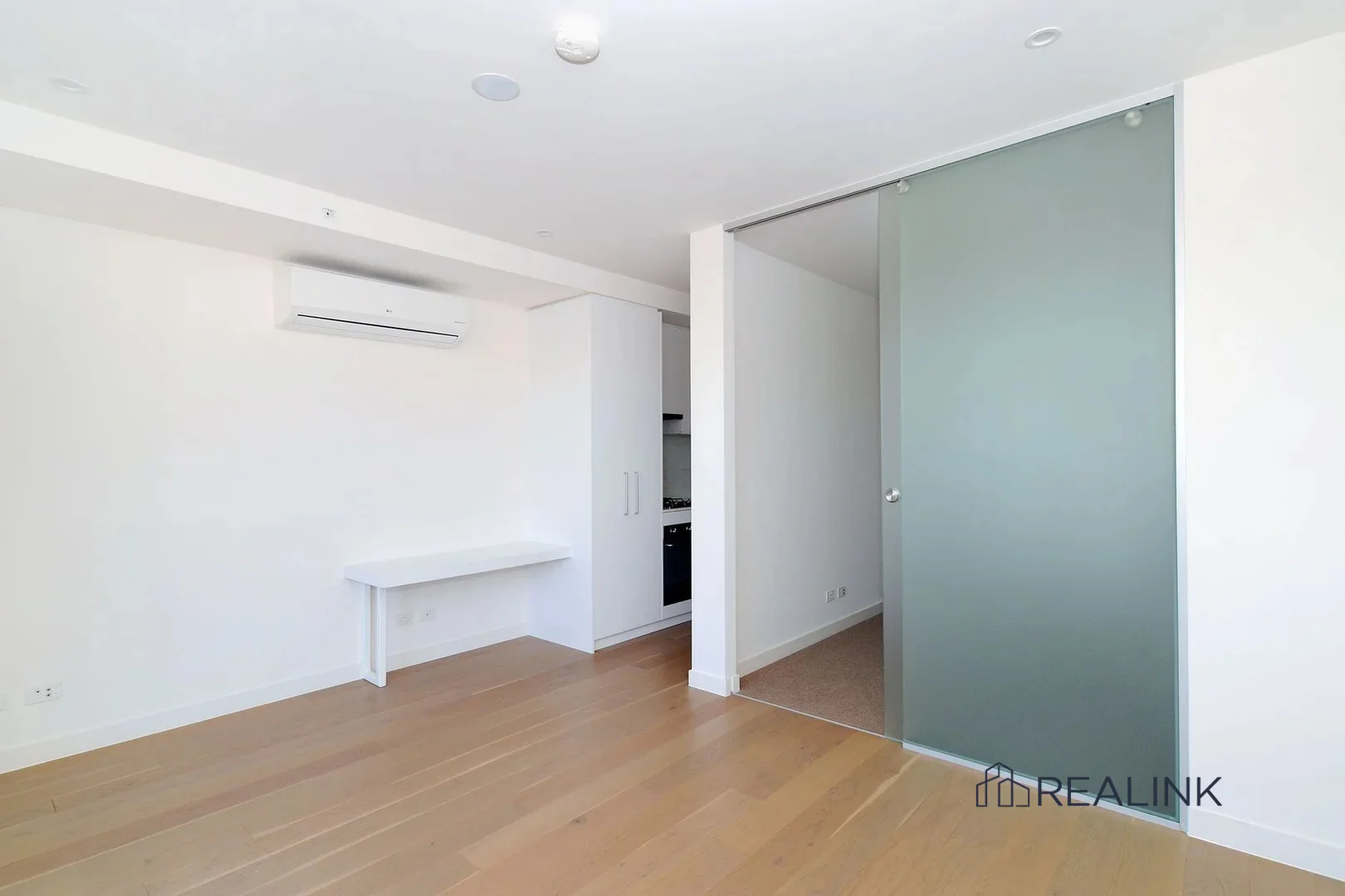 Additional image 3 of 802/19 Hall Street, Moonee Ponds VIC 3039