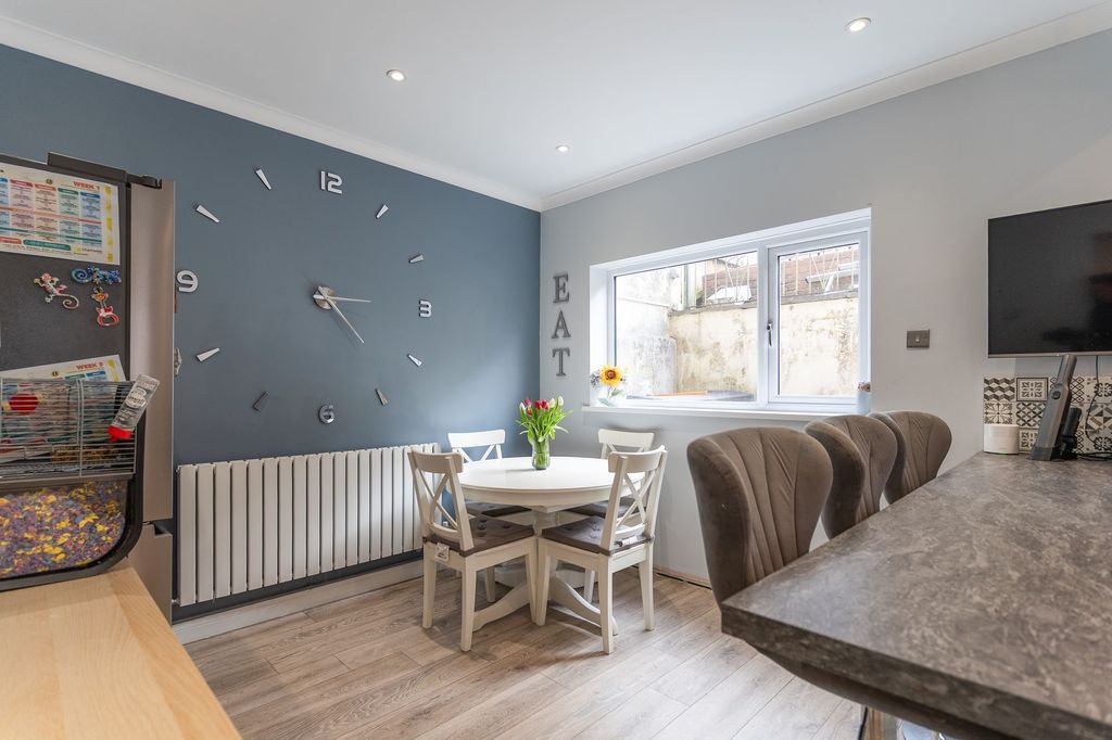Additional image 6 of 4 bed semi-detached house for saleGraig Park Hill, Newport NP20