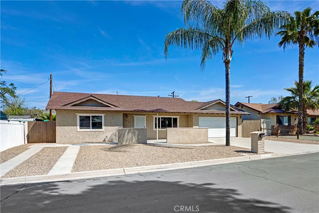 40780 Malibar Ave, Hemet, CA 92544 photo 2