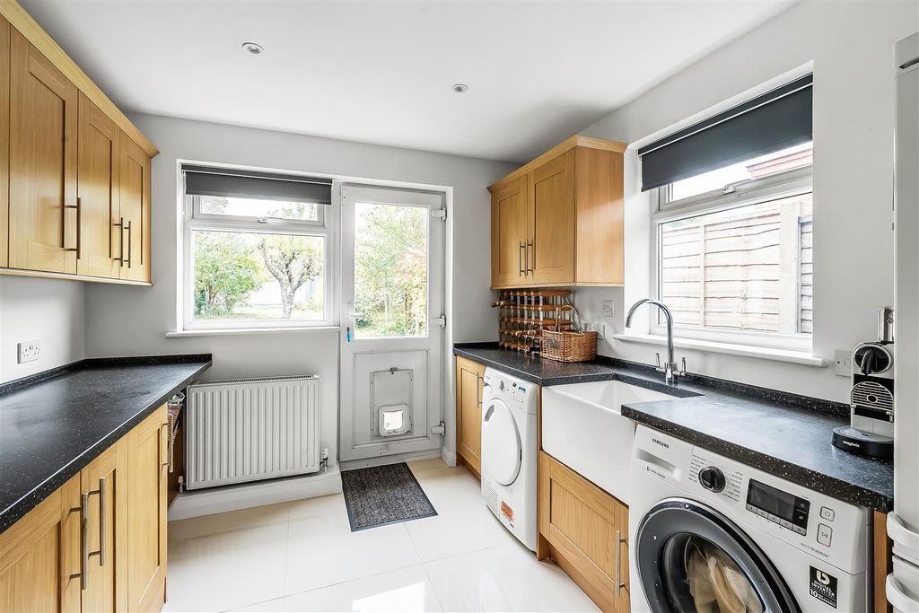 Additional image 24 of 4 bed detached house for saleAgates Lane, Ashtead KT21
