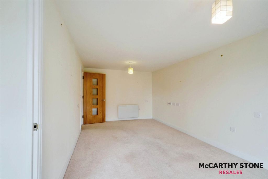 Additional image 11 of 1 bed flat for saleWayfarer Place, The Dean, Alresford SO24