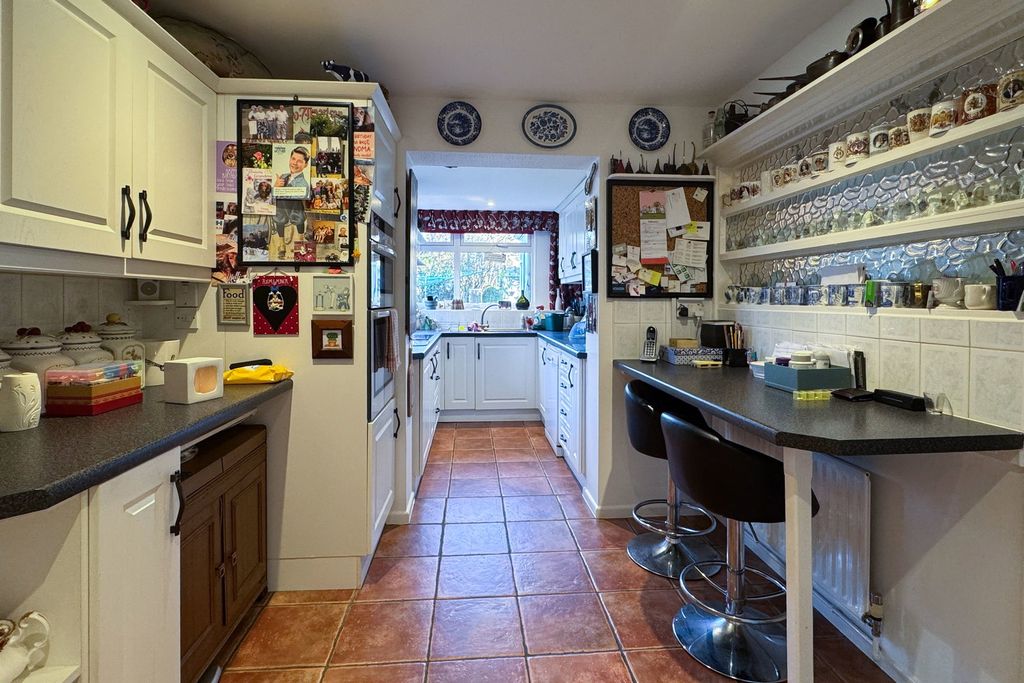 Additional image 5 of 3 bed detached house for saleBeech Road, Alresford SO24