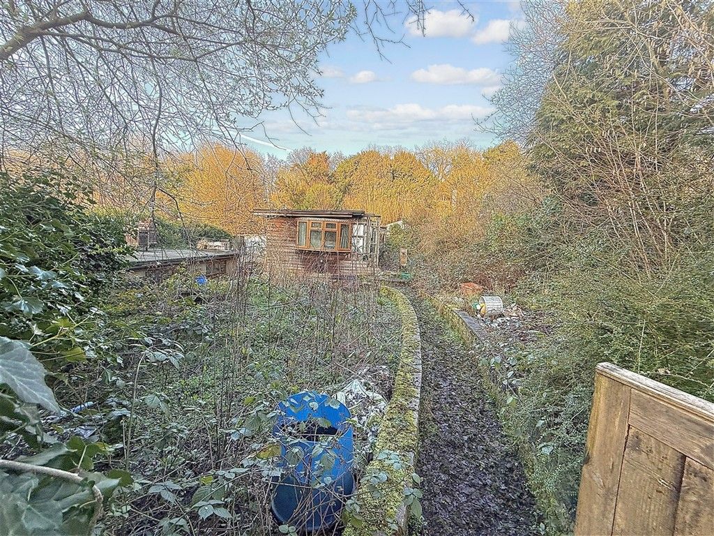 Land for saleRidge Lane, Meopham, Kent DA13