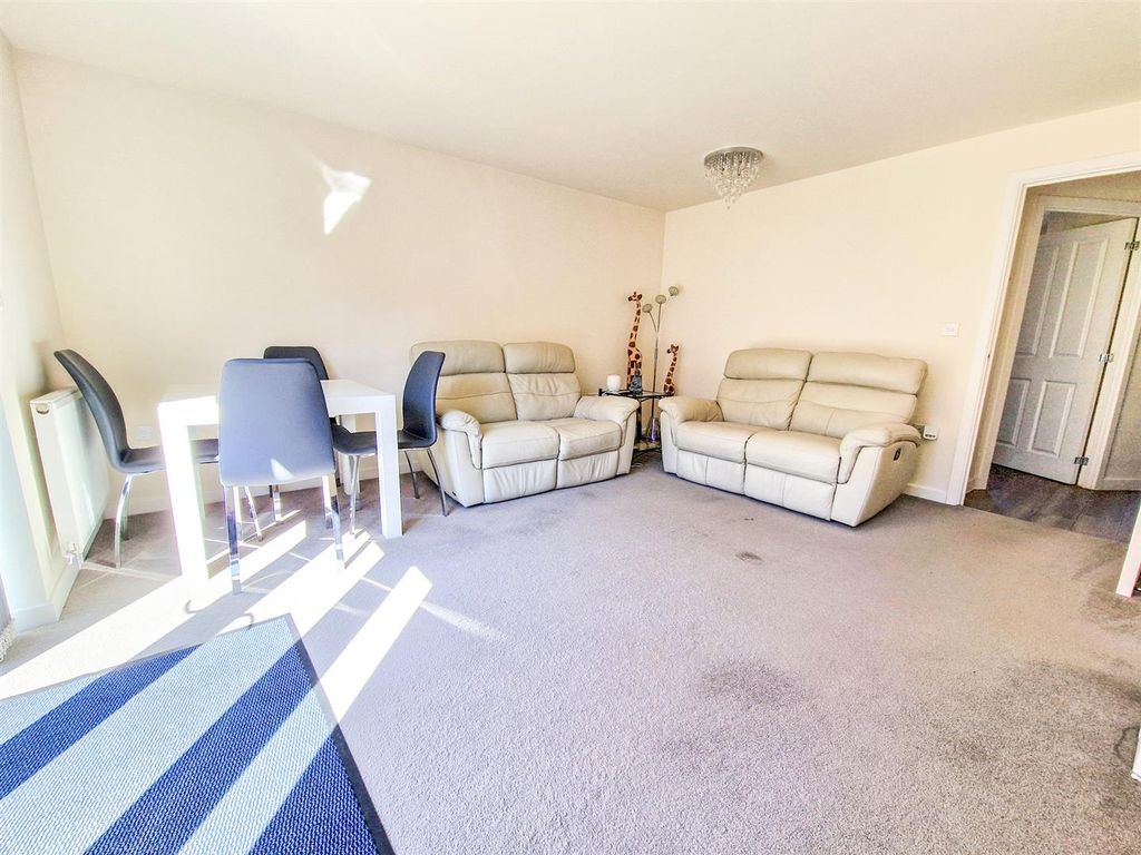 Additional image 9 of 3 bed semi-detached house for saleHovingham Drive, Great Denham, Bedford MK40