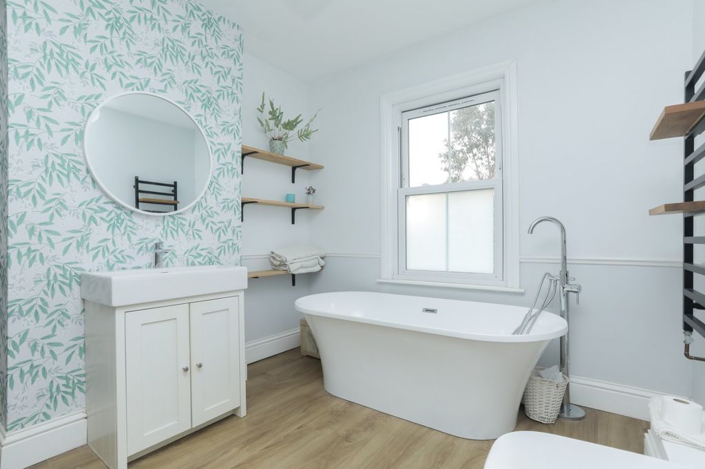 Additional image 8 of 4 bed end terrace house for saleYork Terrace, Birchington, Kent CT7