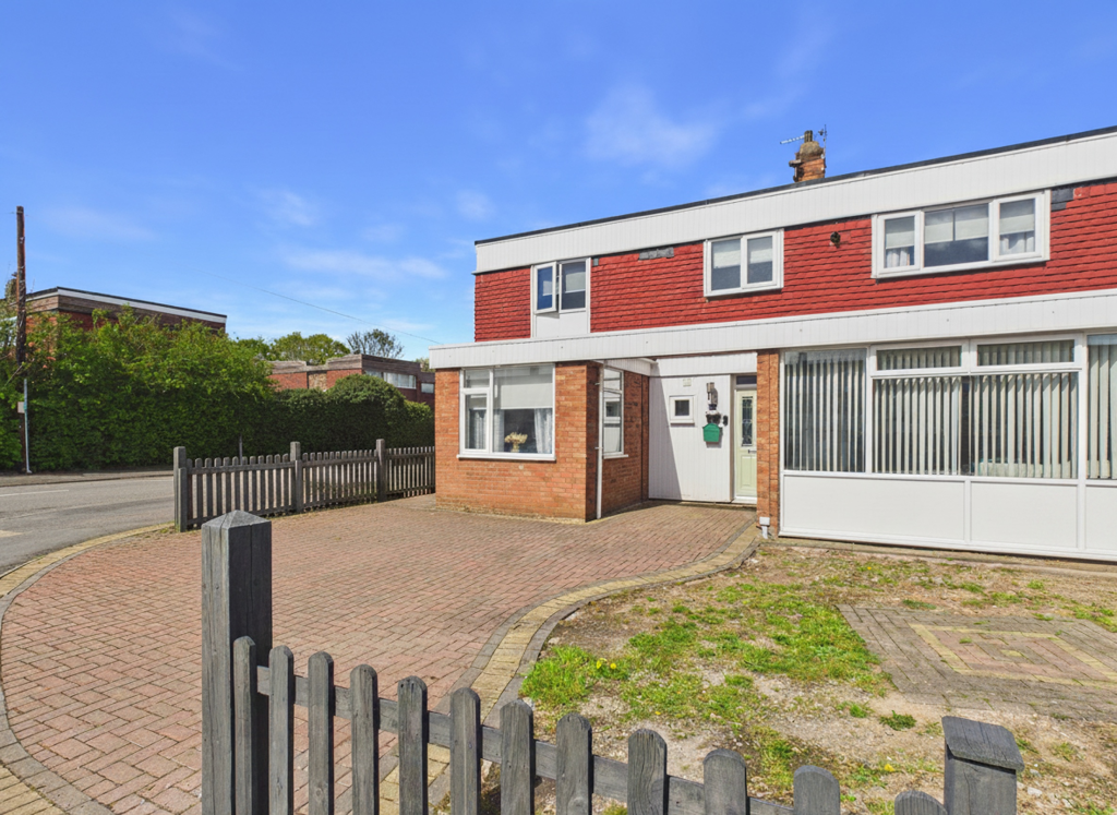 Clifton Avenue, Tamworth, B79