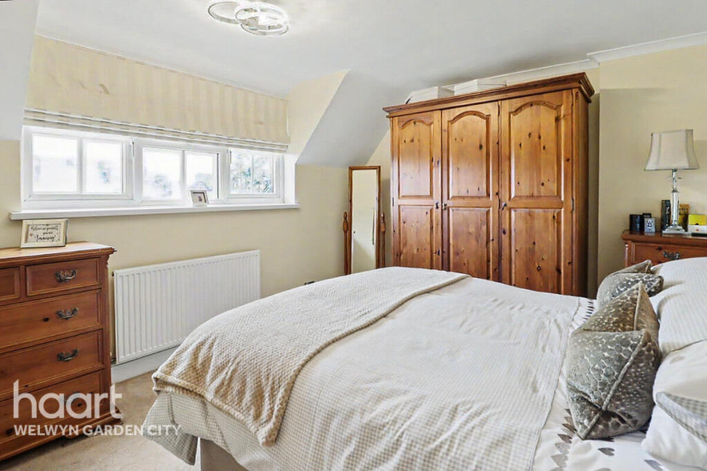 Additional image 9 of Knightsfield, Welwyn Garden City