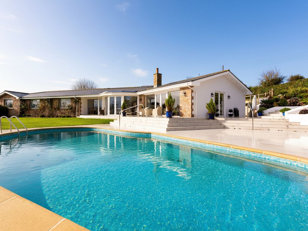 Additional image 2 of 5 bed detached bungalow for saleLa Rigondaine, Jersey JE3