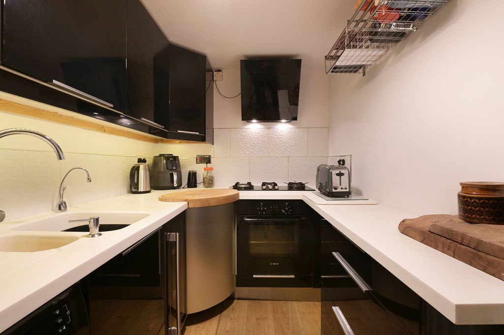 Additional image 5 of 2 bed flat for saleInfirmary Street, Old Town, Edinburgh EH1