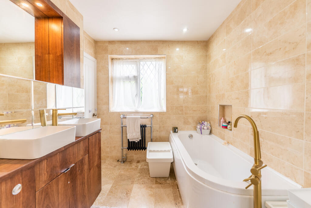 Additional image 11 of Gleneagles, Tamworth