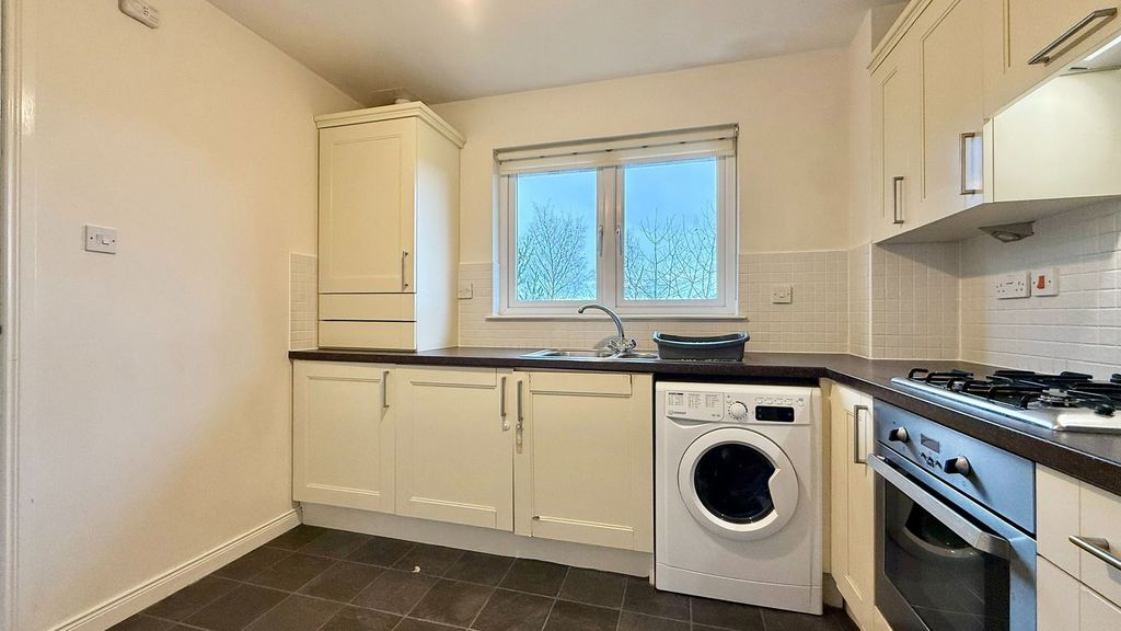 Additional image 6 of 2 bed flat for sale26 Culduthel Mains Circle, Inverness IV2