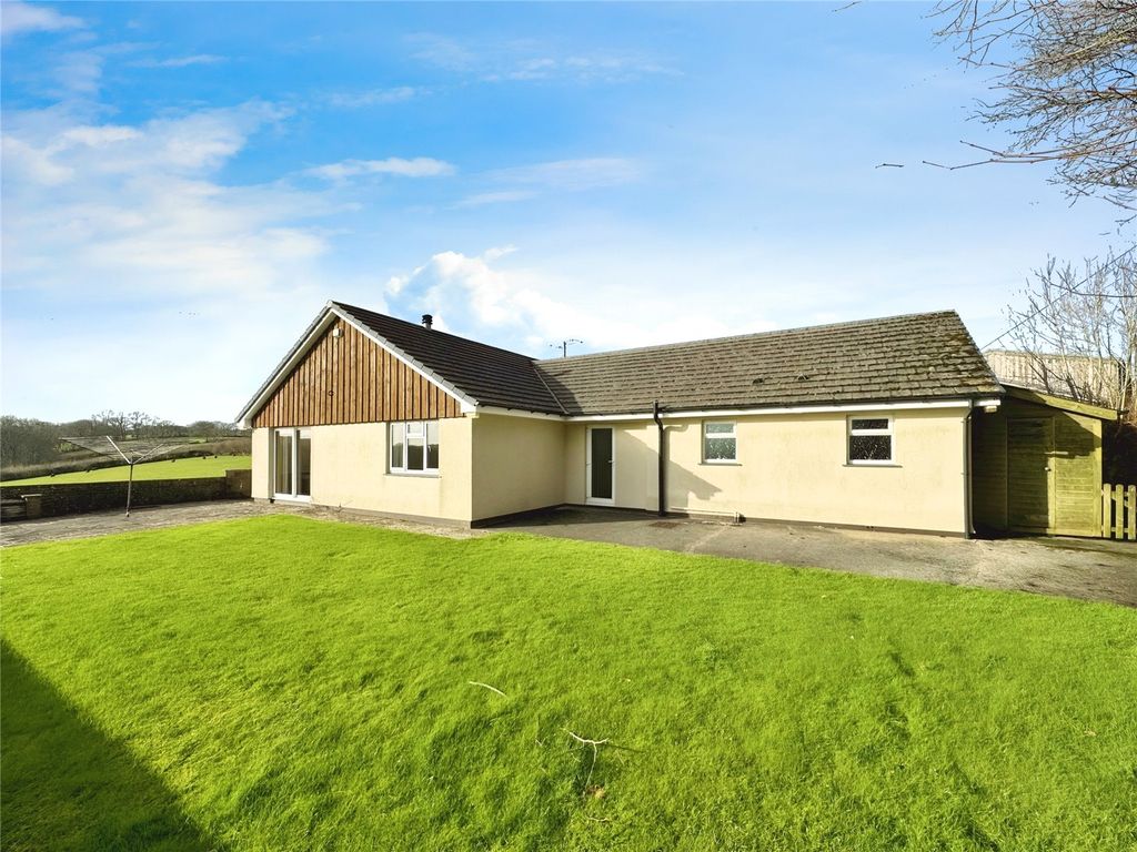 Additional image 4 of 6 bed bungalow for saleHighampton, Beaworthy, Devon EX21