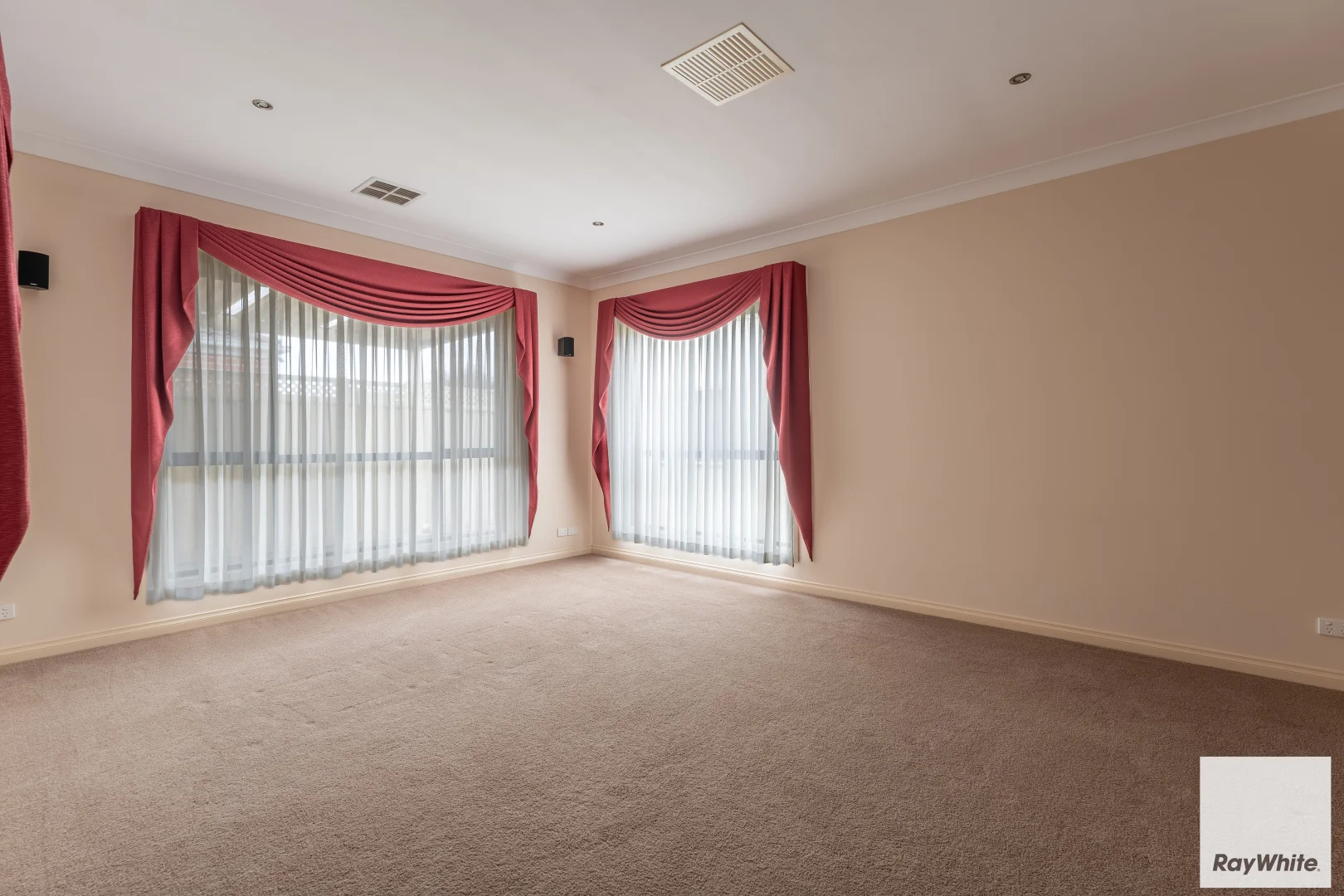 Additional image 11 of 6 Lobelia Grove, Cairnlea VIC 3023