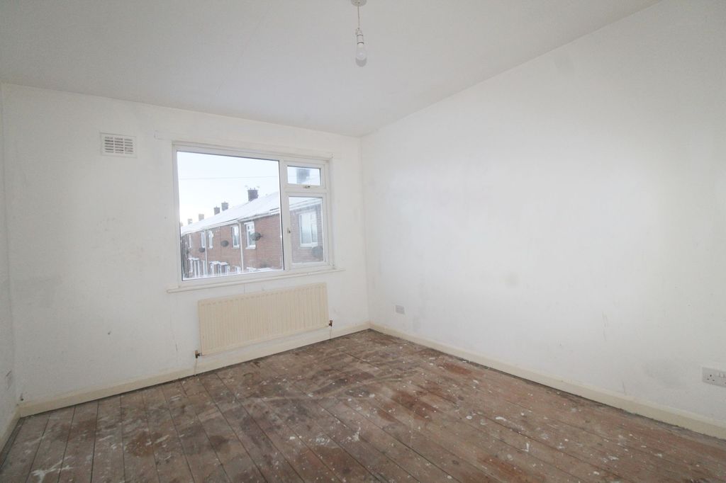 Additional image 7 of 2 bed flat for saleDebdon Road, Ashington NE63
