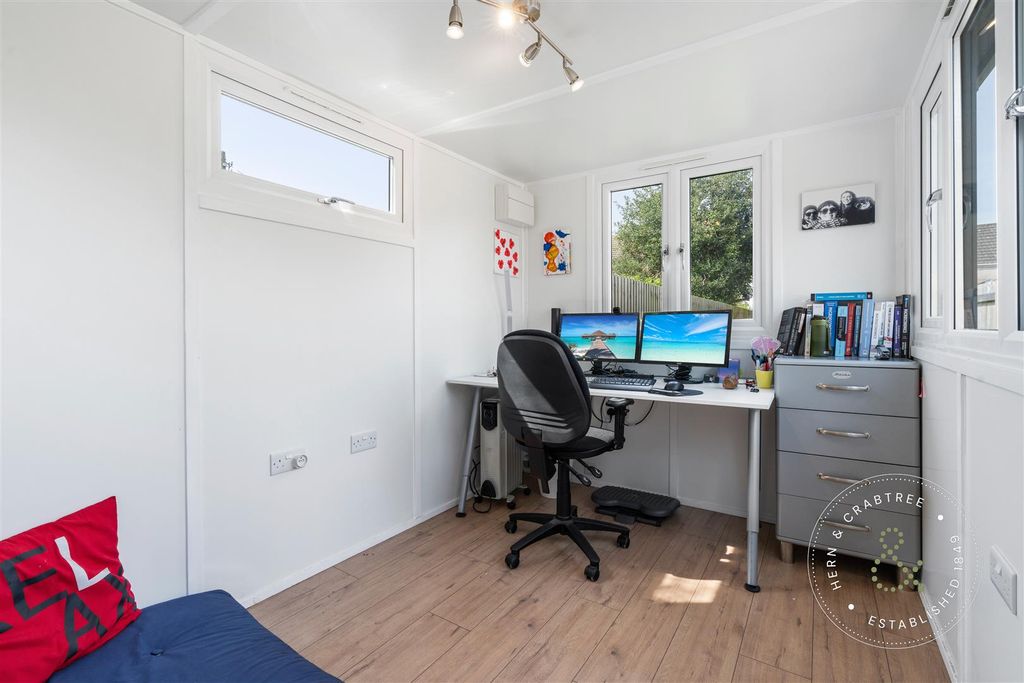 Additional image 17 of 2 bed terraced house for saleClive Road, Canton, Cardiff CF5